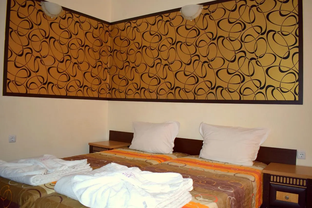 Ryor Hotel Солнечный берег